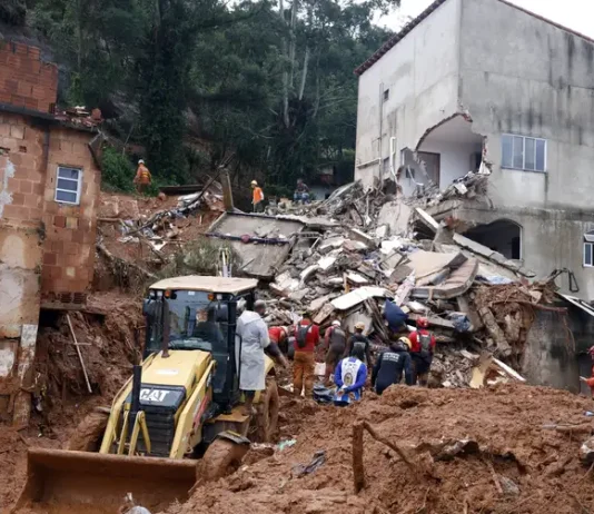 Chega a 46 o número de mortos nas chuvas na Zona da Mata Mineira