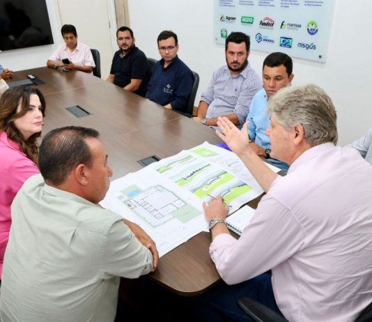 Lideranças de Japorã e Mara Caseiro reivindicam apoio da Semadesc para abatedouro de peixes