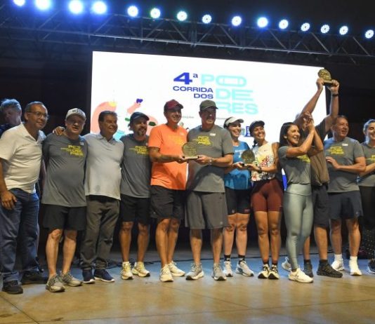 Corrida dos Poderes vai além do esporte e transforma rotina de servidor do Detran-MS, homenageado pelo governador