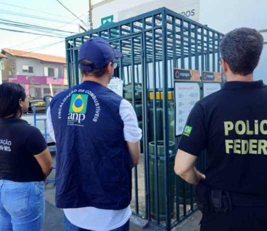 Procon de MS, ANP e PF fiscalizam revenda de gás de botijão em Campo Grande