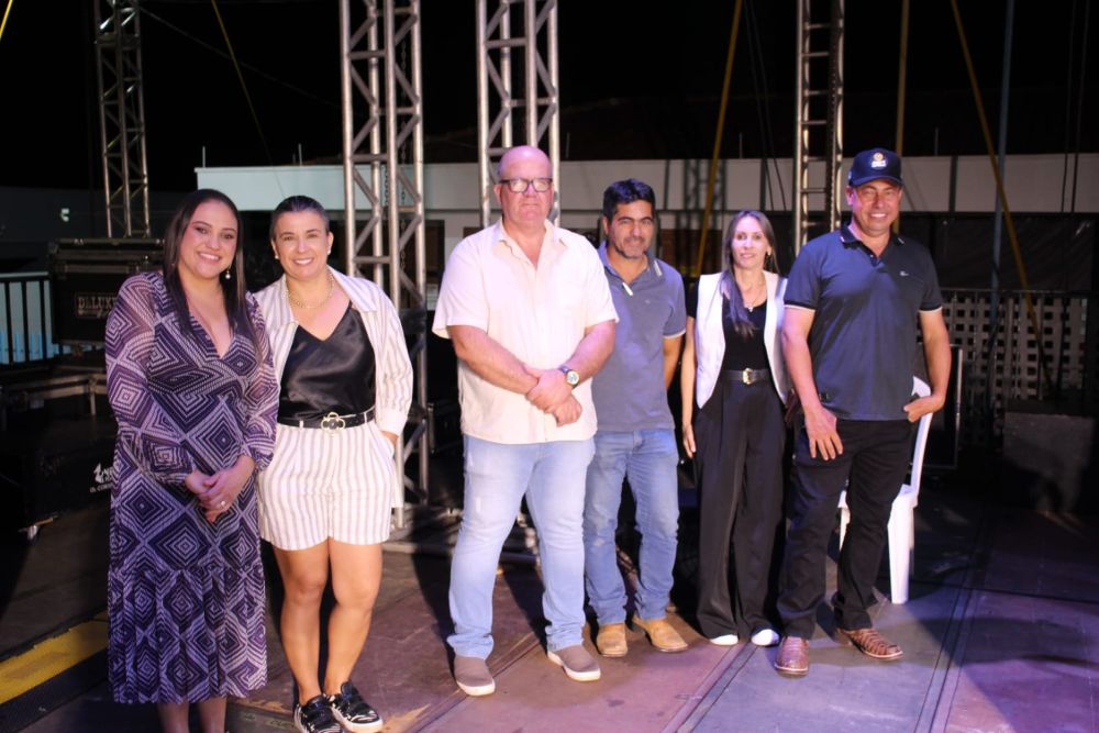 Japorã 34 anos: Letícia Ariely vence pela 2ª vez o Festival Estudantil de Música