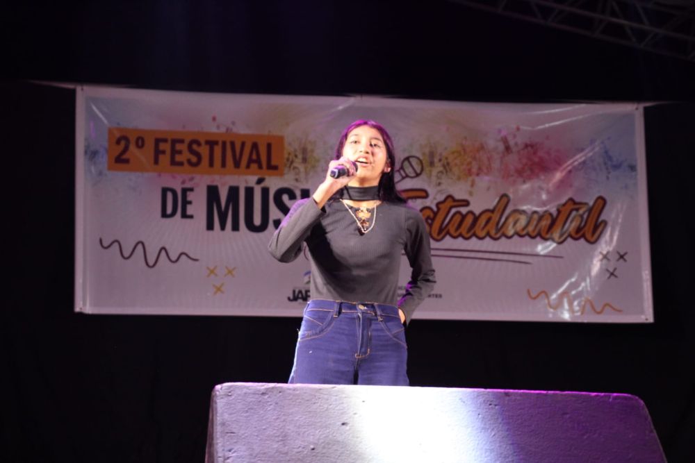 Japorã 34 anos: Letícia Ariely vence pela 2ª vez o Festival Estudantil de Música