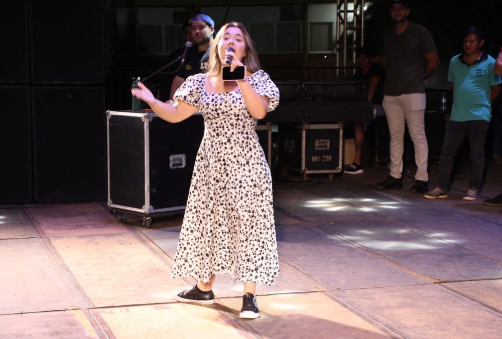 Japorã 34 anos: Letícia Ariely vence pela 2ª vez o Festival Estudantil de Música