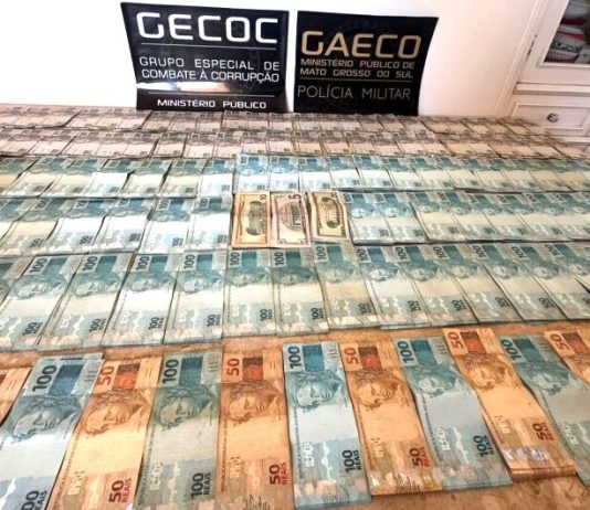 MP apreende quase R$ 500 mil durante operação contra fraudes em contratos de tapa-buracos