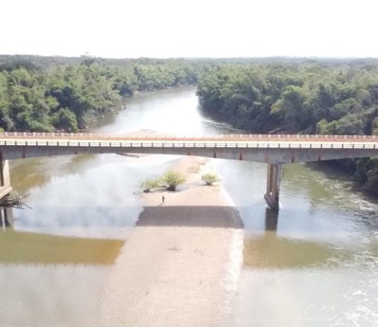 Ponte da MS-345 está interditada até às 14h para obra e reforço da segurança no acesso a Bonito