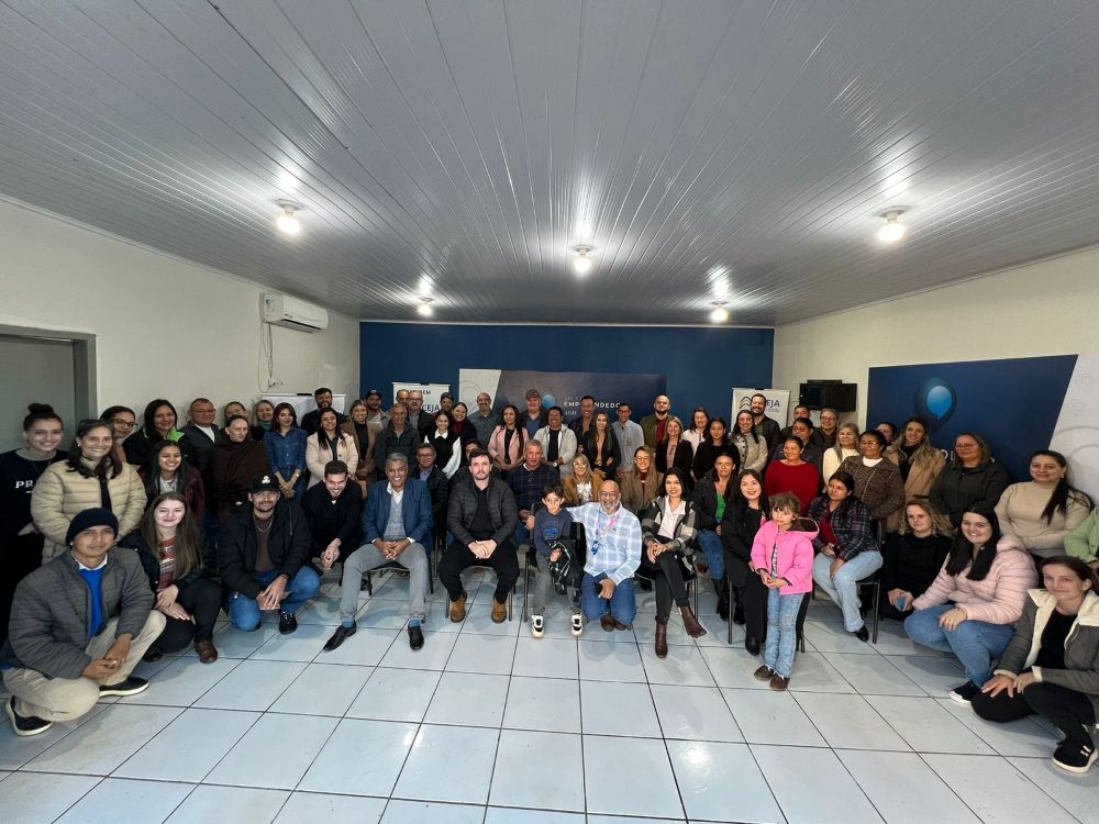 Japorã: Sebrae e Prefeitura inauguram Sala do Empreendedor no centro da cidade Japorã: Sebrae e Prefeitura inauguram Sala do Empreendedor no centro da cidade