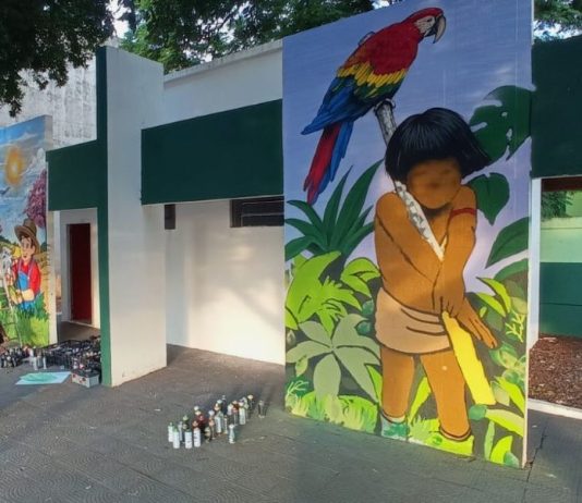 JAPORÃ: Oficina de Grafite resulta em duas pinturas artístico-culturais na praça central