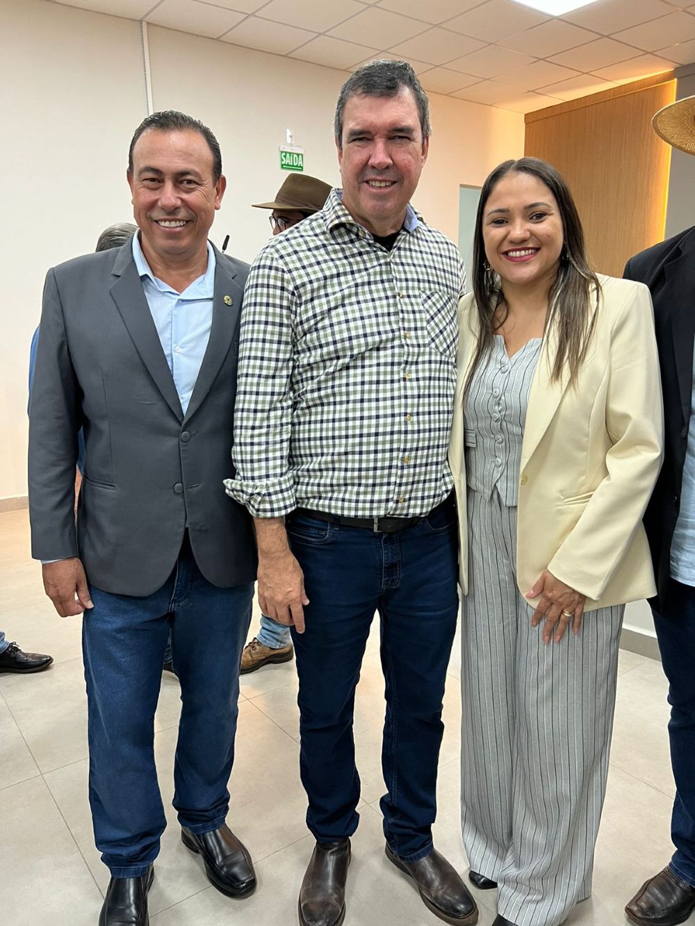 Eduardo Riedel e lideranças políticas anunciam obras para Japorã e para o distrito de Jacareí
