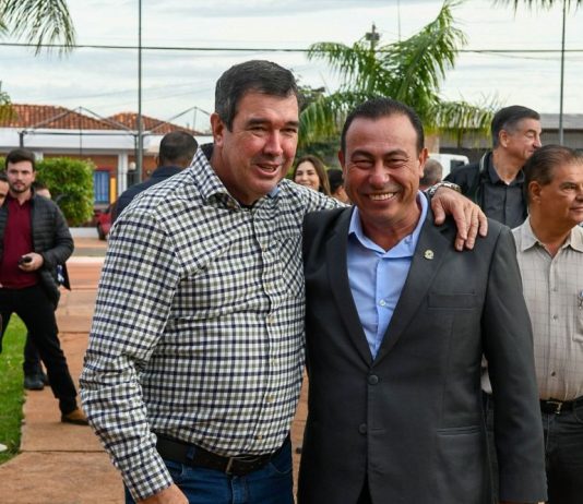 Eduardo Riedel e lideranças políticas anunciam obras para Japorã e para o distrito de Jacareí