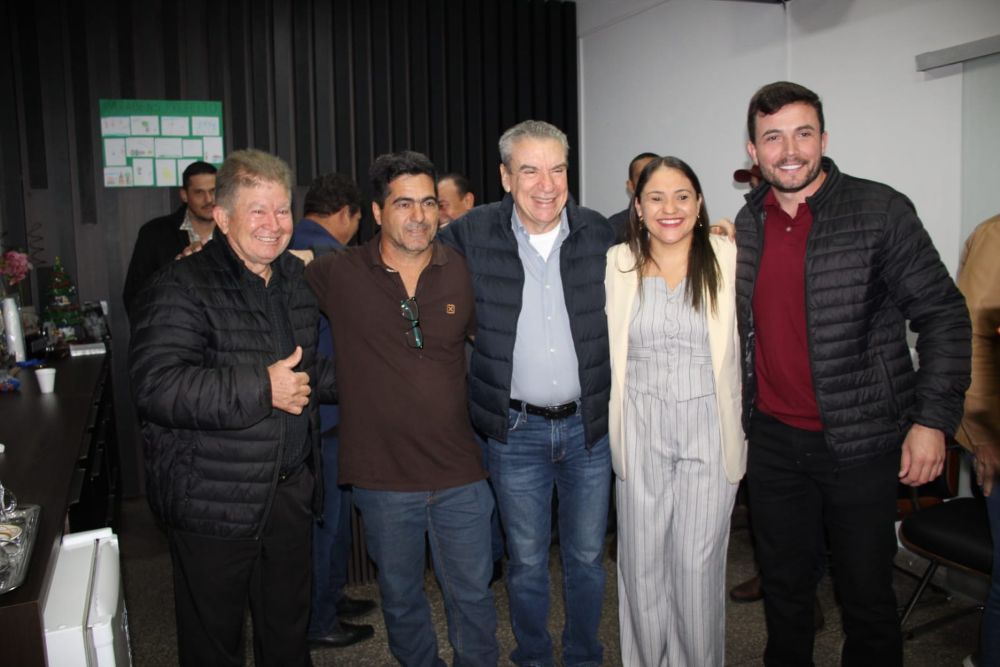 Eduardo Riedel e lideranças políticas anunciam obras para Japorã e para o distrito de Jacareí