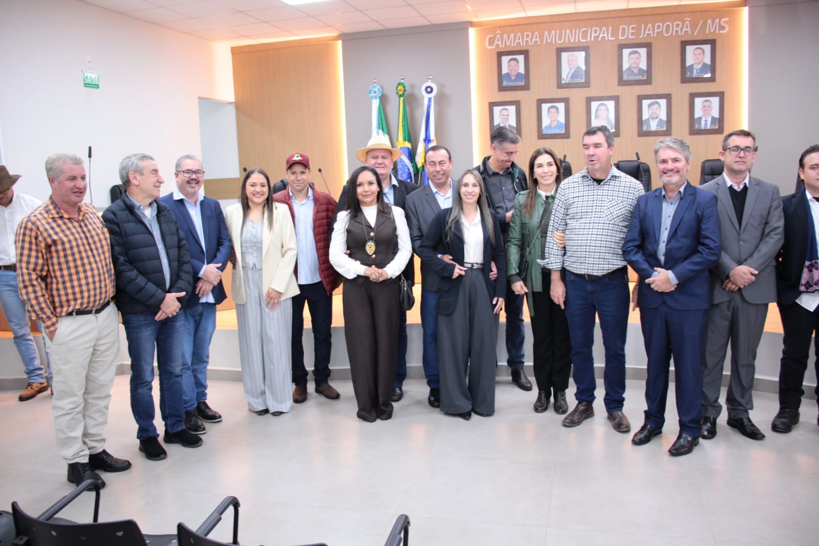 Eduardo Riedel e lideranças políticas anunciam obras para Japorã e para o distrito de Jacareí
