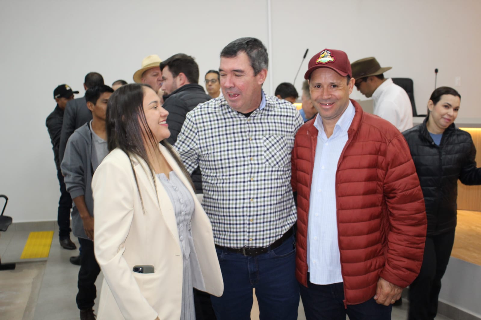 Eduardo Riedel e lideranças políticas anunciam obras para Japorã e para o distrito de Jacareí