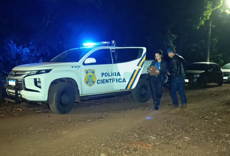 Execução: adolescente de 16 anos é perseguido e assassinado dentro de casa em Dourados Execução: adolescente de 16 anos é perseguido e assassinado dentro de casa em Dourados