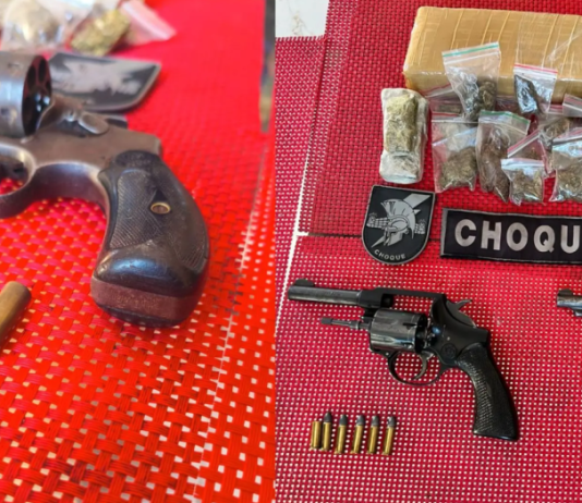 Suspeitos morrem em confronto após abordagem policial