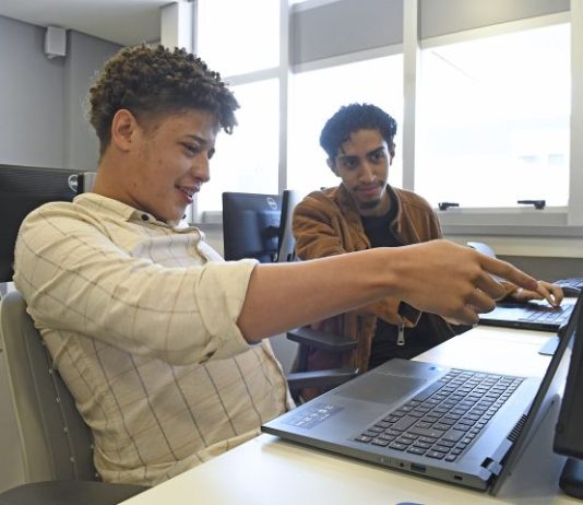Qualificação, tecnologia e empreendedorismo: Governo de MS prepara jovens para liderar a nova economia digital