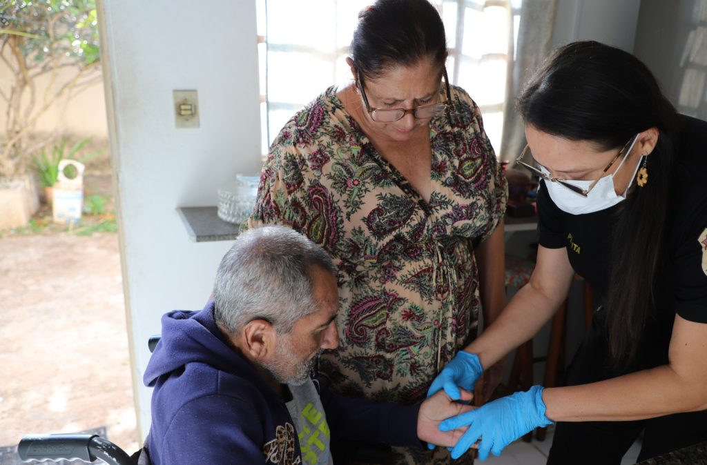 Policia-Cientifica-MS-coleta-domiciliar1-1024x674