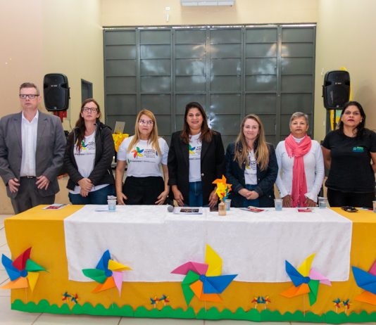 NAVIRAÍ realiza ato de alerta e conscientização contra o Trabalho Infantil