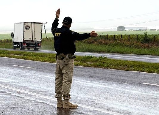 Cinco pessoas morrem em acidentes nas rodovias federais de MS durante feriado