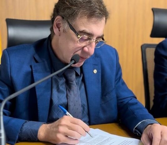Ex-deputado Neno Razuk tem nome incluído na lista da Interpol