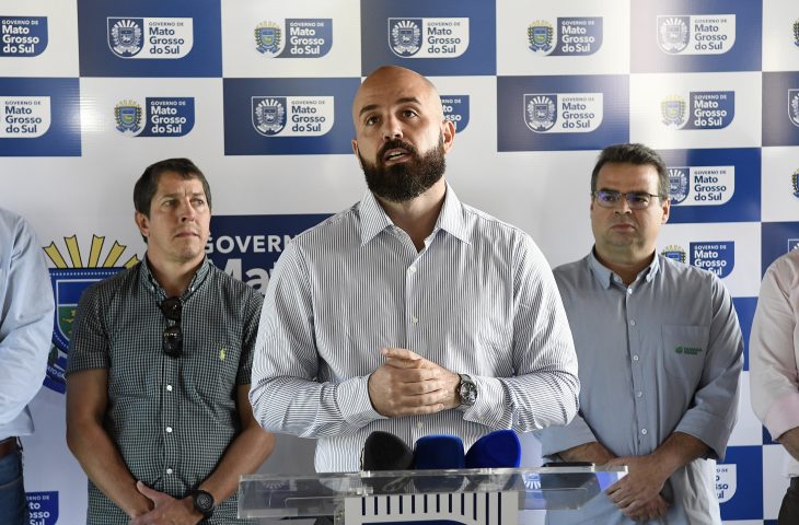Apresentacao-de-medidas-para-fortalecimento-da-equinocultura-e-da-sojicultura-–-Iagro-Foto-Bruno-Rezende-730x480