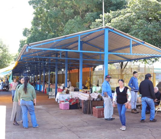 DOURADOS realiza hoje a 2ª Feira da Economia Solidária na Praça Cinquentenário