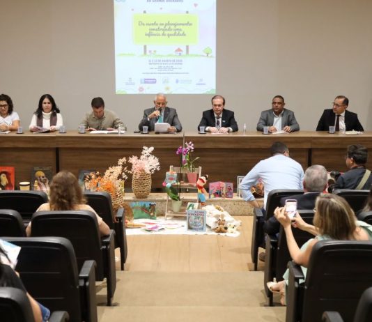 Seminário da Primeira Infância reúne profissionais e autoridades para fortalecer políticas públicas em Dourados