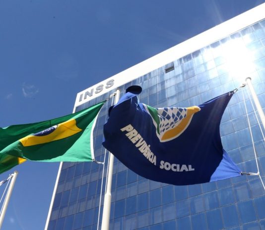 INSS negou mais benefícios do que concedeu no primeiro semestre de 2026