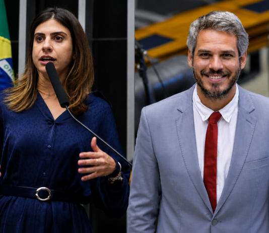 Petistas Camila Jara e Tiago Botelho pedem votos em Naviraí e acabam multados pelo TRE-MS