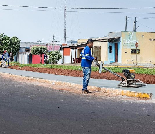 Obras da nova ciclovia avançam na Av. Ipuitã e reforçarão a mobilidade e segurança urbana
