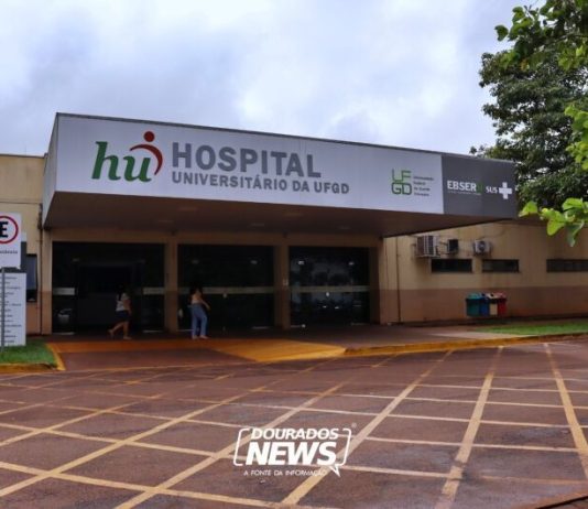 Bebê de dez meses morre em hospital após sofrer acidente de moto