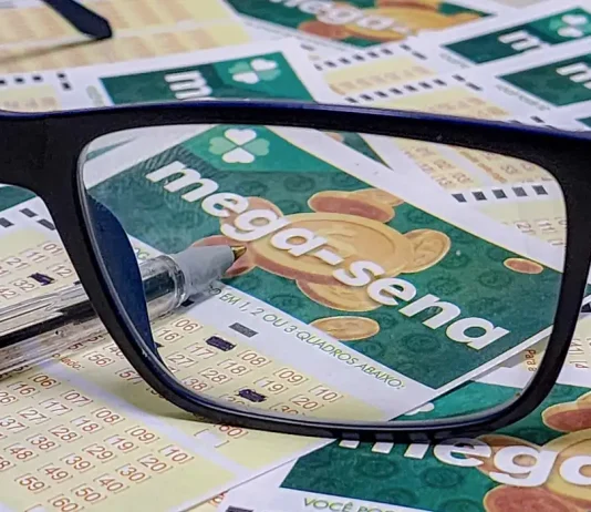Mega-Sena acumula para R$ 52 milhões; veja os números sorteados