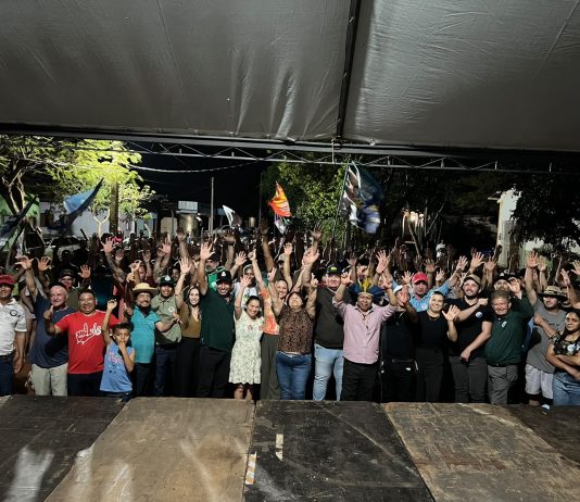 População de Japorã acompanha candidaturas apoiadas por Malaquias, Aninha, Paulão e Gabriel
