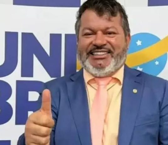 TRE-MS confirma candidatura de Carlos Bernardo a deputado federal por 4 votos a 1
