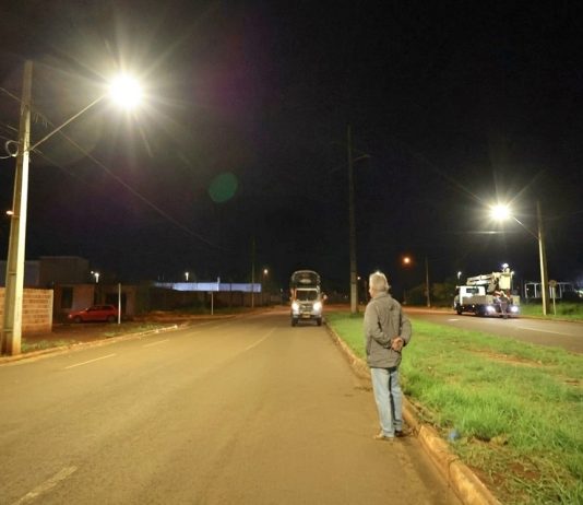 DOURADOS: Prefeitura entra na reta final para trocar 37 mil lâmpadas por LED