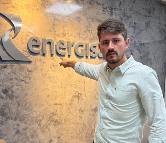 Thalles leva reclamações de moradores e cobra soluções da Energisa para Itaquiraí